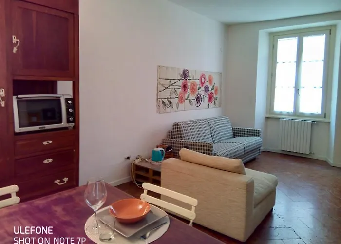 아파트 A Casa Di Irene *