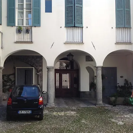 A Casa Di Irene Apartment Como