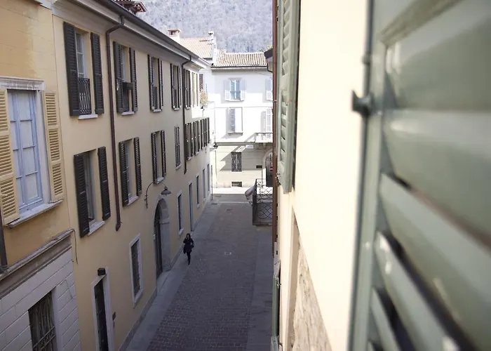 A Casa Di Irene * Como