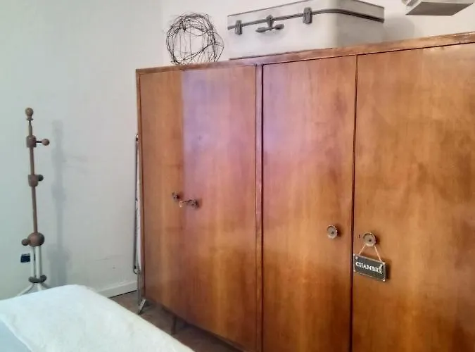 A Casa Di Irene كومو